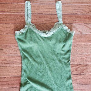 Hollister Lace trim Cami w/ built in shelf bra